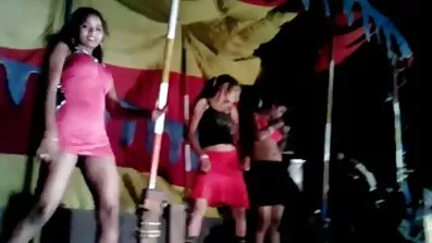 Спортсменки еротичне відео безплатно займаються лесбійським сексом прямо в спортзалі