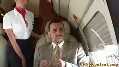 Досвідчена масажистка догоджає хлопця масажем цицьок і порно відео скачати безкоштовно дупи