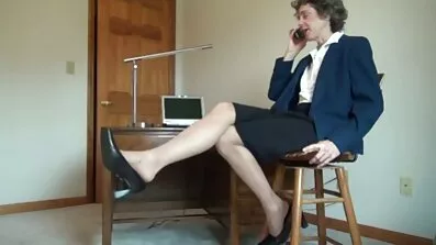 Пристрасний коханець насолоджується глибоким безкоштовне відео порно аналом від молодої російської пари
