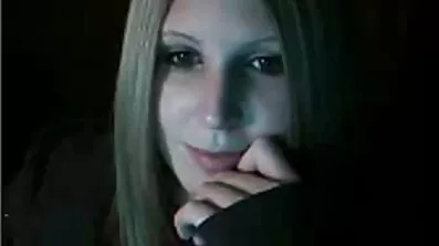 Застукала брата секс відео безкоштовно нюхаючим трусики і змусила трахнути його